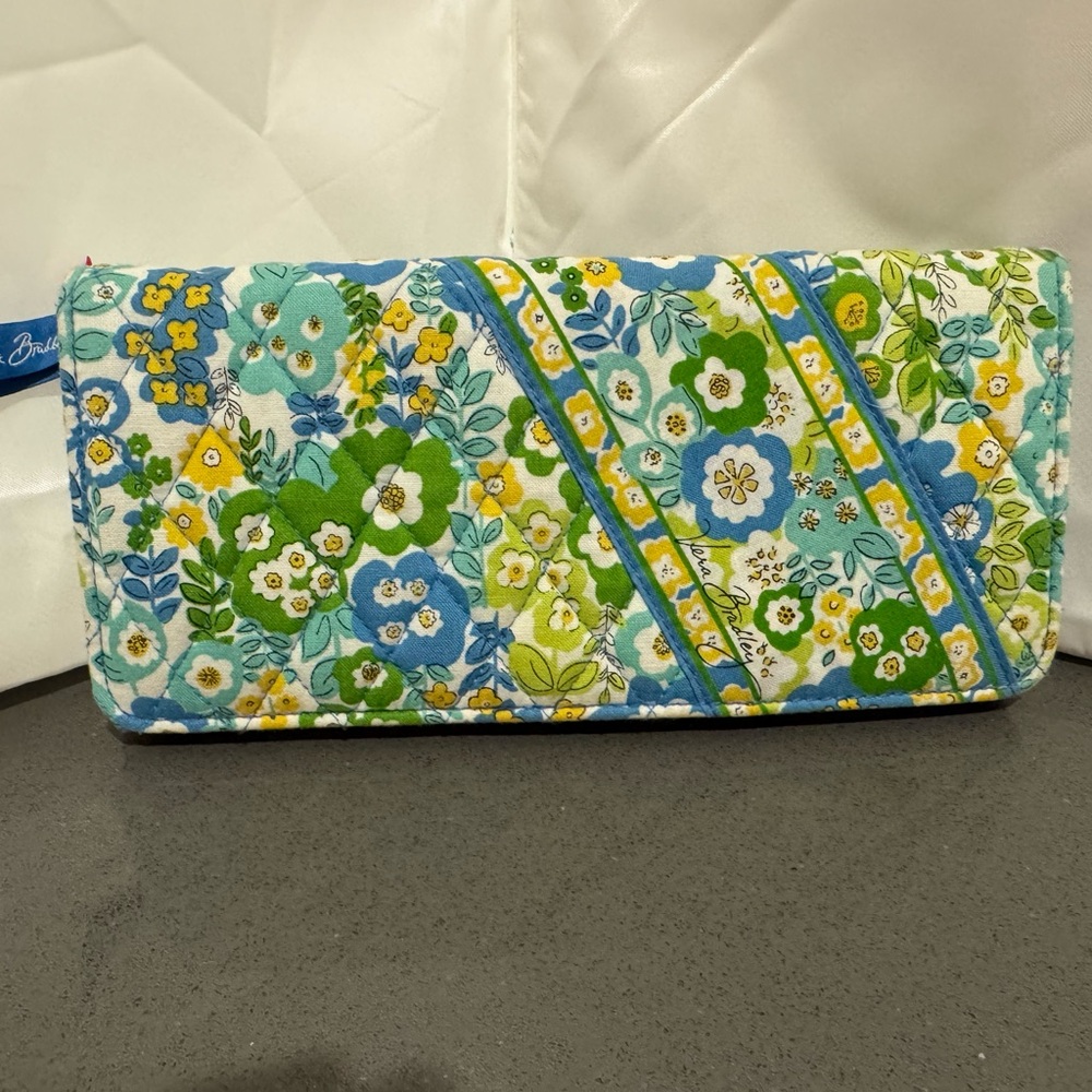 Vera Bradley Travel ID Passport Wallet in English Meadow Blue Yellow
